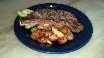 Product - Flatiron Bar & Diner in convention center/arena - Columbus, OH American Restaurants