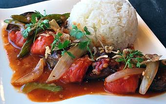 Product: Tomato Beef: Flank steak medallions, heirloom tomatoes (Yeung Farms - Yolo, CA), celery, onions - Frank Fats in Downtown Sacramento - Sacramento, CA Chinese Restaurants