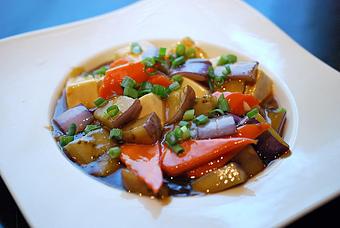 Product: in garlic sauce - Frank Fats in Downtown Sacramento - Sacramento, CA Chinese Restaurants