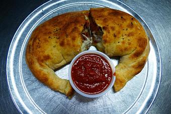 Product - Fratelli Pizza in Flagstaff, AZ Pizza Restaurant