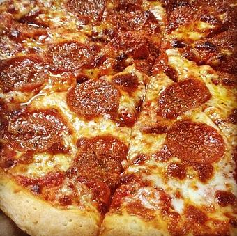 Product - Gianni's Pizza - Dine In Pick Up Delivery Now Using Organic Ingredie in Oceanside, CA Pizza Restaurant