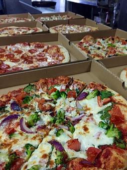 Product - Gianni's Pizza - Dine In Pick Up Delivery Now Using Organic Ingredie in Oceanside, CA Pizza Restaurant