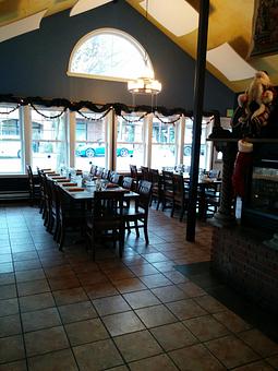 Product: Large party accommodations in our main dining room - Girardi's Osteria in Edmonds, WA Italian Restaurants