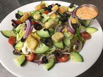 Product: Garden Salad - Gondola Pizza in Avon, CO Pizza Restaurant