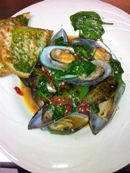 Product: New Zealand Green Mussels in garlic white wine sauce - Grand Valley Inn in New Brighton, PA American Restaurants