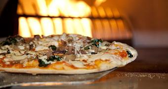 Product: Spa Pizza - Maxwell's at the Club in River North - Chicago, IL Restaurants/Food & Dining