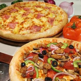 Product: Combo & Hawaiian Pizza - Merlin's Pizza (Destin) in Destin, FL Pizza Restaurant