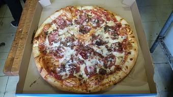 Product - Mojo Pizza N' Pub in Oakhurst - Decatur, GA Pizza Restaurant