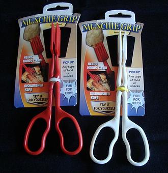 Product - Munchie Grip in Gurnee, IL Shopping & Shopping Services