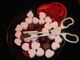 Product - Munchie Grip in Gurnee, IL Shopping & Shopping Services