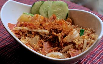 Product: Pineapple fried rice - Noodies Thai Kitchen in New York, NY Thai Restaurants