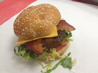 Product: All American Cheeseburger - On a Roll Sandwich Shoppe in Carlsbad, CA Delicatessen Restaurants