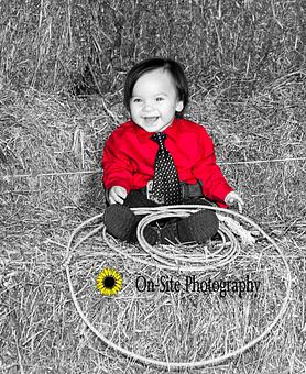Product: www.On-Site Photography Children, newborn, family,  enjoy our 3 acre studio with many shabby sheek scenes, gardens, arches, lockers, creek, wharehouse & many more scenes. - On-Site Photography in Look for the BLUE On-Site Photography Sign by the mailbox, and the 19107 on the big Rock! - Buckeye, AZ Excavation Contractors