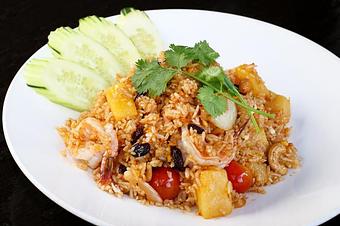 Product: chicken & prawns, pineapple, egg, carrots, tomatoes, cashew nuts, raisins &onions - Osha Thai Noodle Cafe in Tenderloin - San Francisco, CA Thai Restaurants Product: chicken & prawns, pineapple, egg, carrots, tomatoes, cashew nuts, raisins &onions - Osha Thai Noodle Cafe in Tenderloin - San Francisco, CA Thai Restaurants