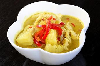 Product: yellow curry powder, coconut milk, potatoes, bell peppers & onions - Osha Thai Noodle Cafe in Tenderloin - San Francisco, CA Thai Restaurants Product: yellow curry powder, coconut milk, potatoes, bell peppers & onions - Osha Thai Noodle Cafe in Tenderloin - San Francisco, CA Thai Restaurants