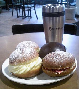 Product - Overflow Coffee Bar in South Loop - Chicago, IL Coffee, Espresso & Tea House Restaurants