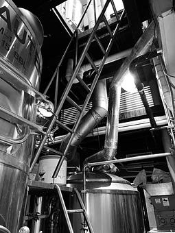 Product: Park Tavern Brewery. Handcrafted beers are brewed onsite. - Park Tavern in heart of Midtown - Atlanta, GA American Restaurants