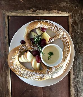 Product - Ram’s Head Bar - Ski Area in Timberline Lodge - Timberline Lodge, OR American Restaurants