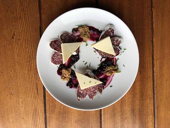 Product - Ram’s Head Bar - Ski Area in Timberline Lodge - Timberline Lodge, OR American Restaurants