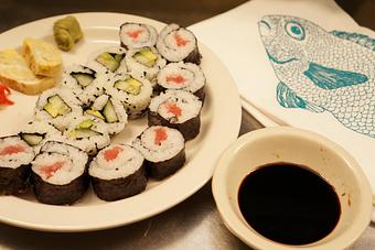 Product: Tuna & Vegetable Maki Options - Relish in Grinnell, IA American Restaurants