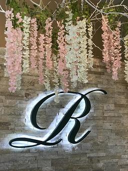 Product: Welcome to Russo Salon and Spa! - Russo Salon & Spa in Fountain Hills, Across from Bashas, 2 blocks West of the fountain. - Fountain Hills, AZ Beauty Salons