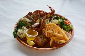 Product: Wednesday | Crab Combo Platter - Rustic Inn Crabhouse in Fort Lauderdale, FL Seafood Restaurants