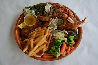 Product: Wednesday | Crab Combo Platter - Rustic Inn Crabhouse in Fort Lauderdale, FL Seafood Restaurants