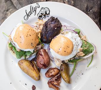 Product: Smoked Salmon Benedict - Salty's on Alki in Alki Beach, West Seattle - Seattle, WA American Restaurants