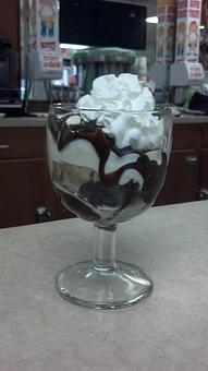 Product - Scoops Ice Cream Parlor in Longview, WA Coffee, Espresso & Tea House Restaurants