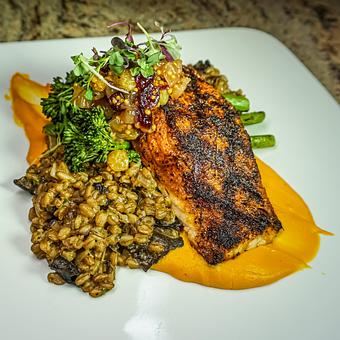Product - Scott's Seafood Grill and Bar in Sacramento, CA Seafood Restaurants