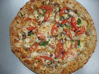 Product: Garlic Chicken - Shaver Lake Pizza in Village - Shaver Lake, CA American Restaurants