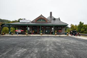 Product: Entrance to the Steaming Tender - Steaming Tender in Palmer, MA American Restaurants