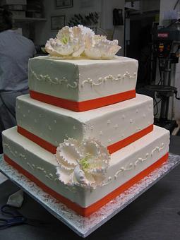 Product: Weddinc cake 4 - Swiss Haus Bakery in Rittenhouse square - Philadelphia, PA Bakeries