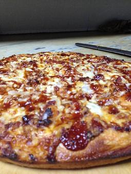 Product: Large BBQ Chicken Pizza - The Big Cheese & Pub in Cranston, RI Italian Restaurants