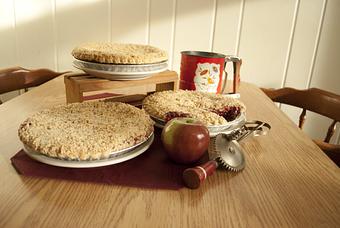 Product: Homemade Crumb-Top Pies - The Country Corner Cafe in One Block Off Broadway/ Two Entrances on Church Street - Saratoga Springs, NY American Restaurants Product: Homemade Crumb-Top Pies - The Country Corner Cafe in One Block Off Broadway/ Two Entrances on Church Street - Saratoga Springs, NY American Restaurants