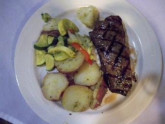 Product: Food at the Crow's Nest - The Crow's Nest at Clover Island Inn in Kennewick, WA American Restaurants