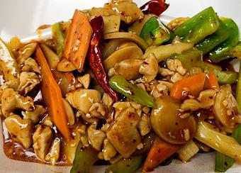 Product: Spicy Szechuan chicken - Tsing Tsao Chinese Fast Food in Des Moines, IA Chinese Restaurants