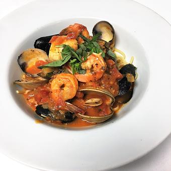 Product: Linguini Frutti Di Mare - Utopia Good Food & Fine Art in Long Beach, CA Bars & Grills