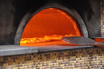 Product: Wood burning pizza oven - Zero Otto Nove in Arthur Avenue, Belmonst section of the Bronx - Bronx, NY Italian Restaurants