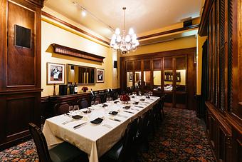 Interior - Metropolitan Grill in Seattle, WA American Restaurants