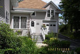 Exterior - A Touch of Health in Winthrop, ME Home Health Care Service