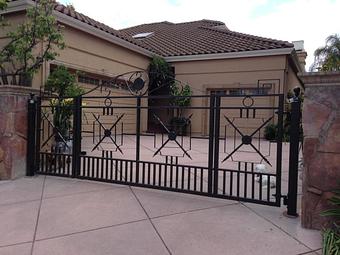 Exterior: Custom Drive Gate - Amazing Gates of America in Albuquerque, NM Business Services