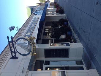 Exterior - Ancient Mariner in Groton, CT American Restaurants