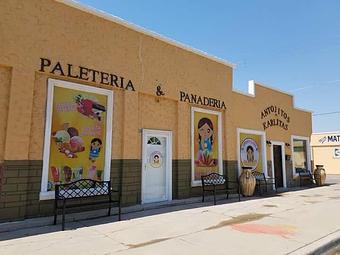 Exterior - Antojitos Karlita in Carlsbad, NM Bakeries