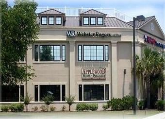 Exterior - Applewood House of Pancakes in Pawleys Island, SC American Restaurants