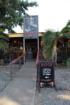 Exterior - Banzai Sushi Bar in Haleiwa, HI Sushi Restaurants