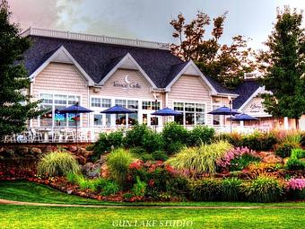 Exterior - Bay Pointe Bar & Grille in Gun Lake - Shelbyville, MI American Restaurants