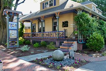 Exterior - Bellefonte Cafe in Wilmington, DE American Restaurants