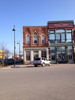 Exterior - Cafe Paradiso in Fairfield, IA Coffee, Espresso & Tea House Restaurants