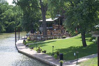 Exterior - Captains Quarters Riverside Grille in Harrods Creek - Prospect, KY American Restaurants